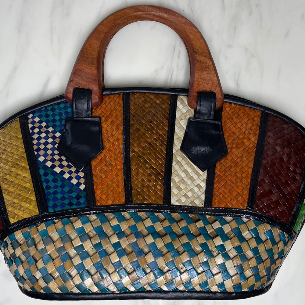 ❤️♥️SOLD♥️❤️ Fashionable Bayong Bag